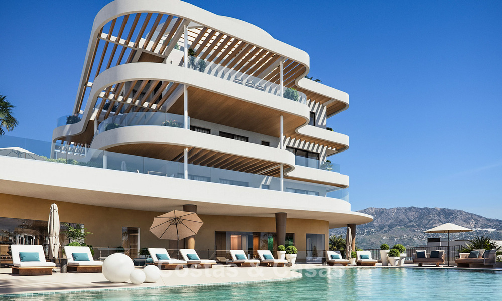 Lancement ! Appartements avec vue panoramique sur la mer à vendre, en première ligne de golf à Mijas Costa, Costa del Sol 784998