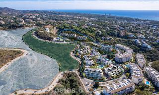 Pré-lancement ! Luxueux appartements neufs à vendre dans les collines verdoyantes d'Elviria, à l'est du centre de Marbella 785008 