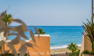 Penthouse avec vue sur la mer à vendre dans une résidence sécurisée en bord de mer, sur le New Golden Mile, entre Marbella et Estepona 785041 