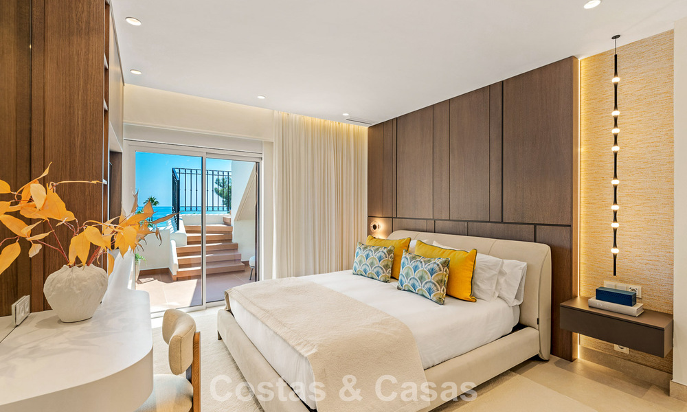 Penthouse avec vue sur la mer à vendre dans une résidence sécurisée en bord de mer, sur le New Golden Mile, entre Marbella et Estepona 785059