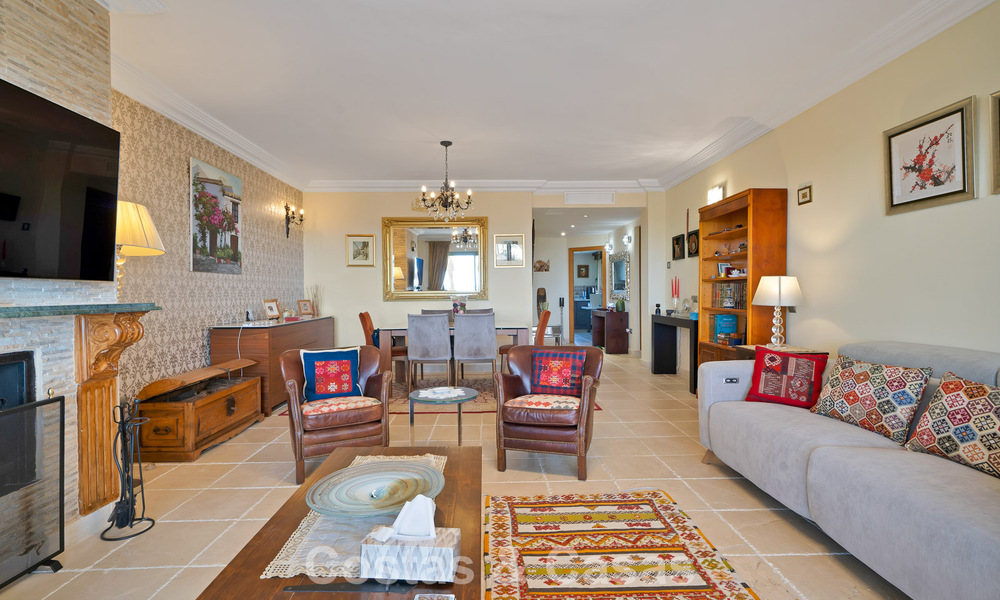Appartement 3 chambres à vendre avec vue sur le jardin et la mer, prêt à emménager, au Los Flamingos Golf Resort à Marbella - Benahavis 785089