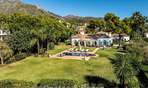 Superbe villa méditerranéenne à vendre dans une résidence sécurisée sur le Golden Mile de Marbella 785109