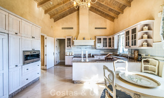 Superbe villa méditerranéenne à vendre dans une résidence sécurisée sur le Golden Mile de Marbella 785119 