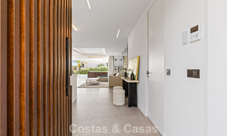 Villa de luxe contemporaine, prête à emménager, à vendre sur le parcours de golf du New Golden Mile, Marbella - Estepona 785129 