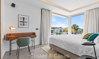 Villa de luxe contemporaine, prête à emménager, à vendre sur le parcours de golf du New Golden Mile, Marbella - Estepona 785140 