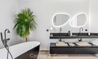 Villa de luxe contemporaine, prête à emménager, à vendre sur le parcours de golf du New Golden Mile, Marbella - Estepona 785151 