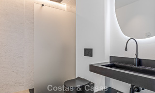 Villa de luxe contemporaine, prête à emménager, à vendre sur le parcours de golf du New Golden Mile, Marbella - Estepona 785152 