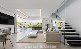 Villa de luxe contemporaine, prête à emménager, à vendre sur le parcours de golf du New Golden Mile, Marbella - Estepona 785179 