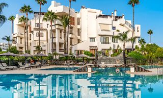 Appartement avec vue sur la mer à vendre en bord de mer, sur le New Golden Mile, entre Marbella et Estepona 785217 