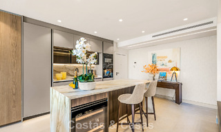 Appartement avec vue sur la mer à vendre en bord de mer, sur le New Golden Mile, entre Marbella et Estepona 785225 