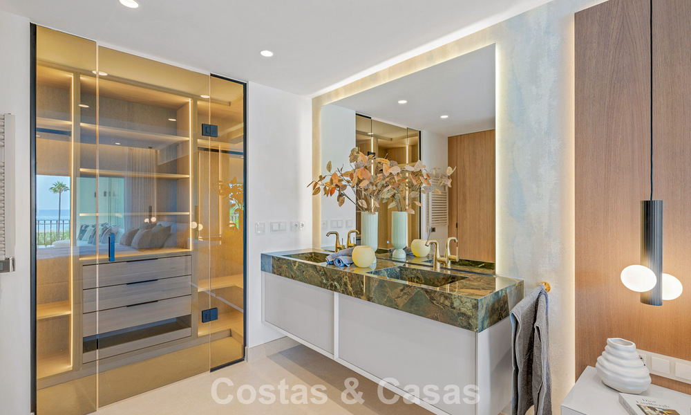 Appartement avec vue sur la mer à vendre en bord de mer, sur le New Golden Mile, entre Marbella et Estepona 785240