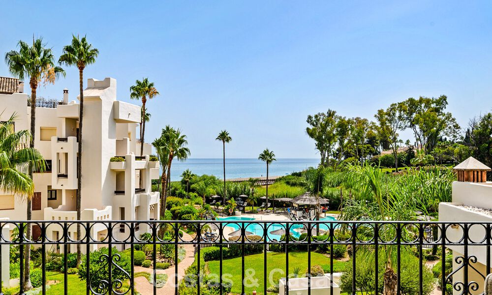 Appartement avec vue sur la mer à vendre en bord de mer, sur le New Golden Mile, entre Marbella et Estepona 785248