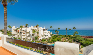 Penthouse rénové avec vue sur la mer à vendre en front de mer sur le New Golden Mile, entre Marbella et Estepona 785294 