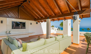 Penthouse rénové avec vue sur la mer à vendre en front de mer sur le New Golden Mile, entre Marbella et Estepona 785295 