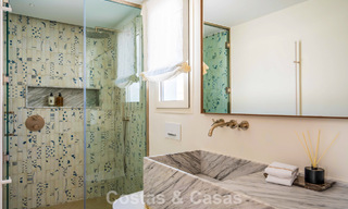 Luxueuse propriété en bord de mer avec vue sur la mer, à vendre, sur la plage, sur le prestigieux Golden Mile de Marbella 785350 