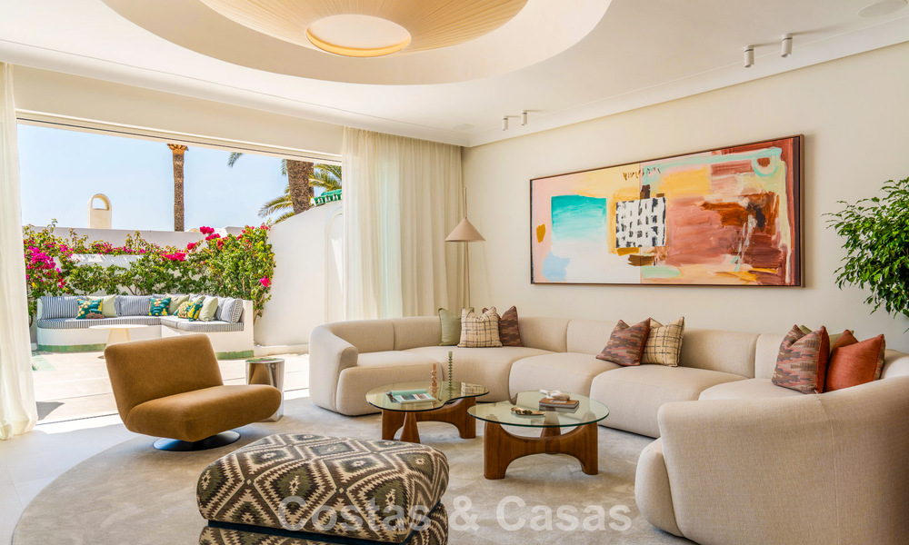 Luxueuse propriété en bord de mer avec vue sur la mer, à vendre, sur la plage, sur le prestigieux Golden Mile de Marbella 785353