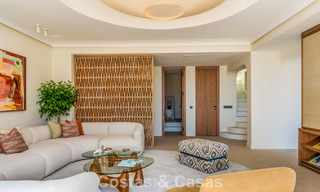 Luxueuse propriété en bord de mer avec vue sur la mer, à vendre, sur la plage, sur le prestigieux Golden Mile de Marbella 785355 