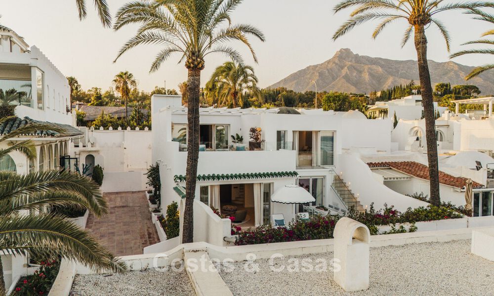 Luxueuse propriété en bord de mer avec vue sur la mer, à vendre, sur la plage, sur le prestigieux Golden Mile de Marbella 785365