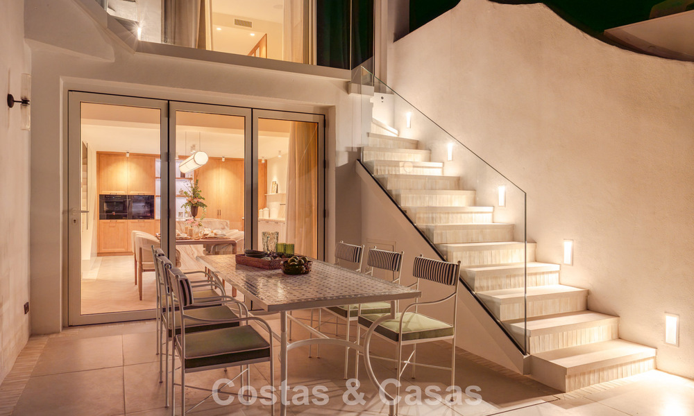 Luxueuse propriété en bord de mer avec vue sur la mer, à vendre, sur la plage, sur le prestigieux Golden Mile de Marbella 785367