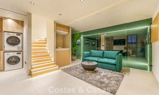 Maison mitoyenne de prestige à vendre dans un complexe résidentiel exclusif sur le Golden Mile de Marbella 785406 