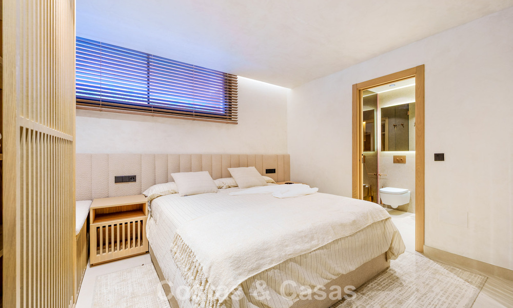 Maison mitoyenne de prestige à vendre dans un complexe résidentiel exclusif sur le Golden Mile de Marbella 785409