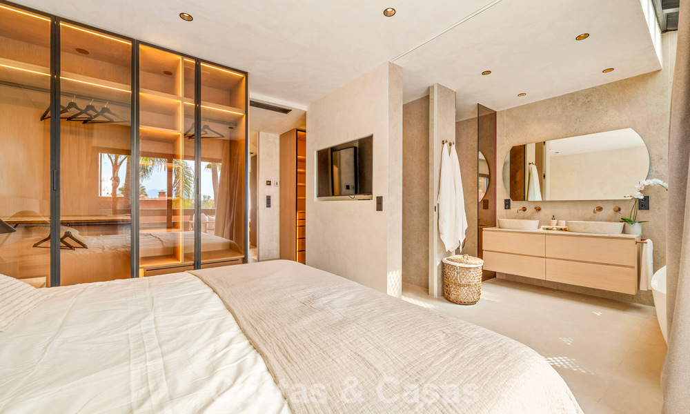 Maison mitoyenne de prestige à vendre dans un complexe résidentiel exclusif sur le Golden Mile de Marbella 785420