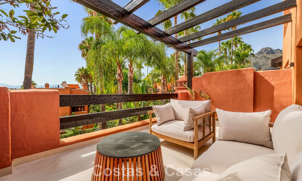 Maison mitoyenne de prestige à vendre dans un complexe résidentiel exclusif sur le Golden Mile de Marbella 785425
