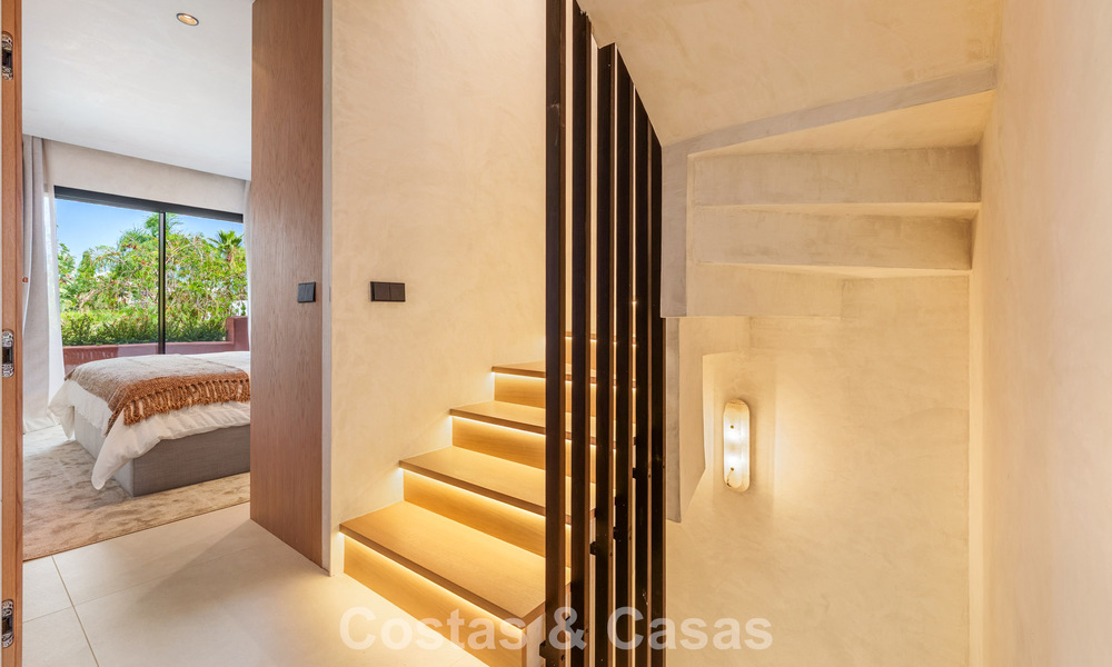 Maison mitoyenne de prestige à vendre dans un complexe résidentiel exclusif sur le Golden Mile de Marbella 785433