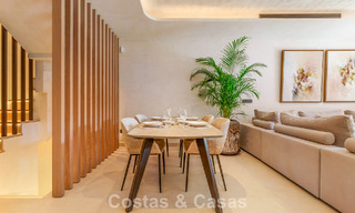 Maison mitoyenne de prestige à vendre dans un complexe résidentiel exclusif sur le Golden Mile de Marbella 785438 
