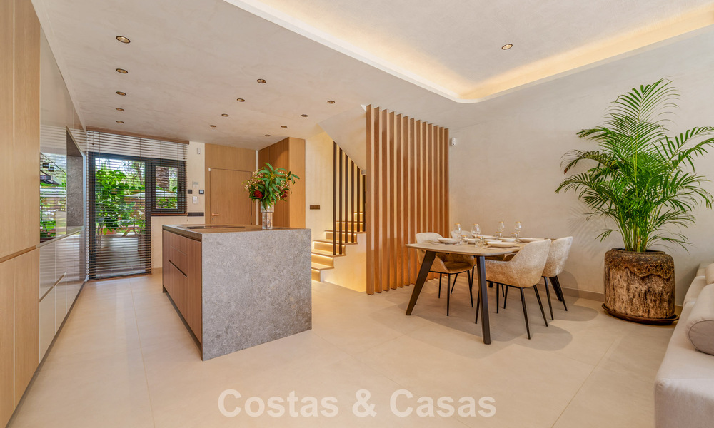 Maison mitoyenne de prestige à vendre dans un complexe résidentiel exclusif sur le Golden Mile de Marbella 785443