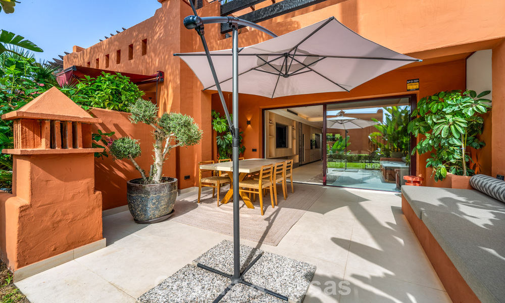 Maison mitoyenne de prestige à vendre dans un complexe résidentiel exclusif sur le Golden Mile de Marbella 785446