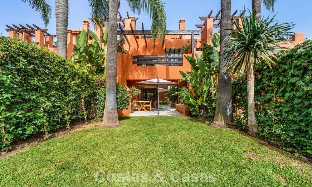 Maison mitoyenne de prestige à vendre dans un complexe résidentiel exclusif sur le Golden Mile de Marbella 785447