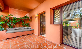 Maison mitoyenne de prestige à vendre dans un complexe résidentiel exclusif sur le Golden Mile de Marbella 785448 