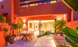 Maison mitoyenne de prestige à vendre dans un complexe résidentiel exclusif sur le Golden Mile de Marbella 785453 