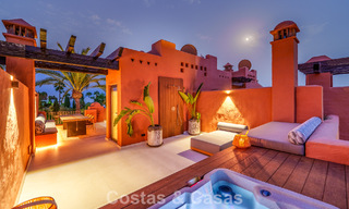 Maison mitoyenne de prestige à vendre dans un complexe résidentiel exclusif sur le Golden Mile de Marbella 785455 