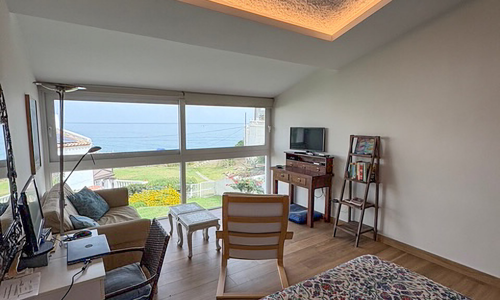 Spacieuse maison de plage, prête à emménager, avec vue sur la mer, à vendre, adjacente à la plage, près d'Estepona 785463