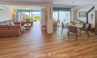 Spacieuse maison de plage, prête à emménager, avec vue sur la mer, à vendre, adjacente à la plage, près d'Estepona 785474 