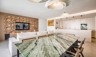 Penthouse moderne de luxe avec un spacieux solarium à vendre, proche des commodités et de la plage à San Pedro, Marbella 785487 