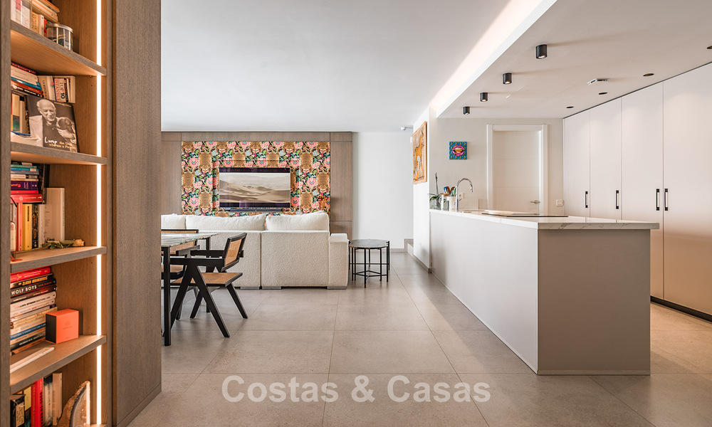 Penthouse moderne de luxe avec un spacieux solarium à vendre, proche des commodités et de la plage à San Pedro, Marbella 785503