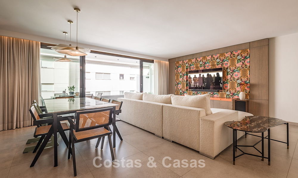Penthouse moderne de luxe avec un spacieux solarium à vendre, proche des commodités et de la plage à San Pedro, Marbella 785504