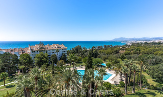 Appartement contemporain rénové de 3 chambres avec vue dégagée sur la mer à vendre à l'est du centre de Marbella 785505 