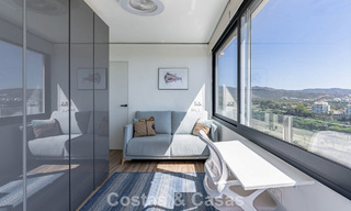 Appartement contemporain rénové de 3 chambres avec vue dégagée sur la mer à vendre à l'est du centre de Marbella 785515 