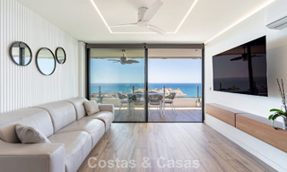Appartement contemporain rénové de 3 chambres avec vue dégagée sur la mer à vendre à l'est du centre de Marbella 785517 