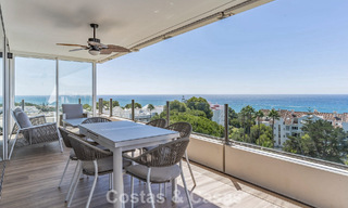 Appartement contemporain rénové de 3 chambres avec vue dégagée sur la mer à vendre à l'est du centre de Marbella 785522 