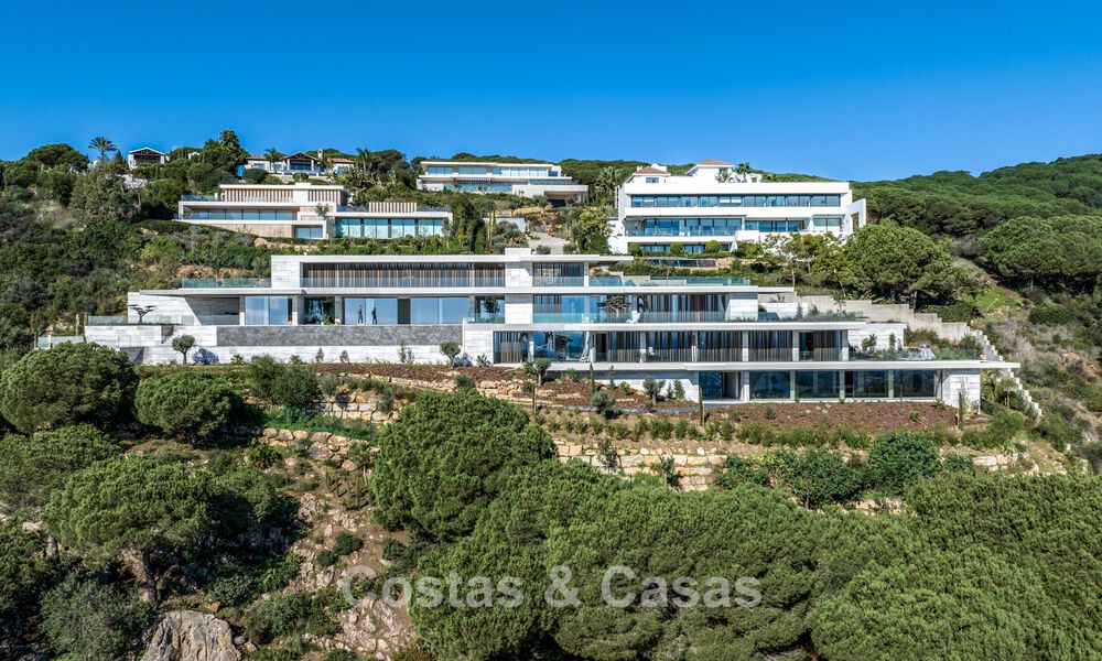 Villa neuve de luxe à vendre avec vue sur la mer, dans un quartier résidentiel sécurisé et surveillé 24/7 à Sotogrande, Costa del Sol 785643