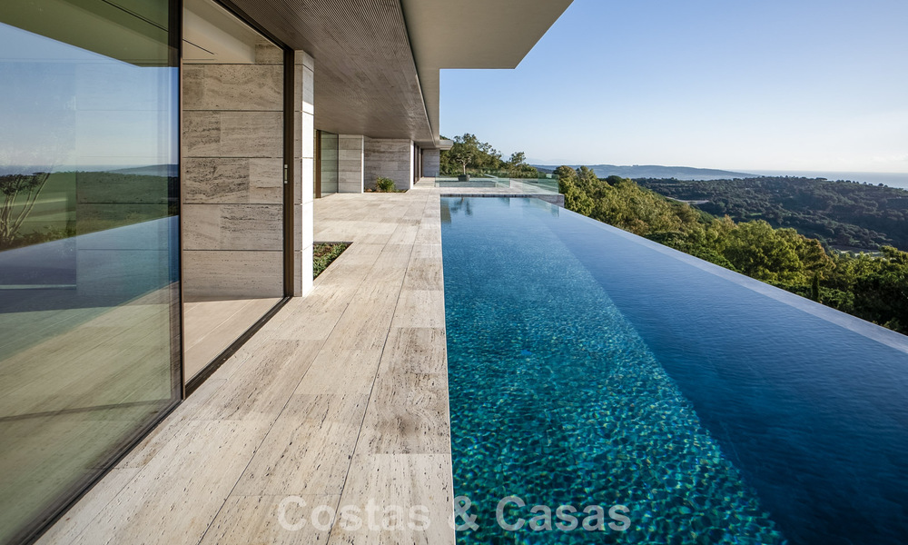 Villa neuve de luxe à vendre avec vue sur la mer, dans un quartier résidentiel sécurisé et surveillé 24/7 à Sotogrande, Costa del Sol 785650