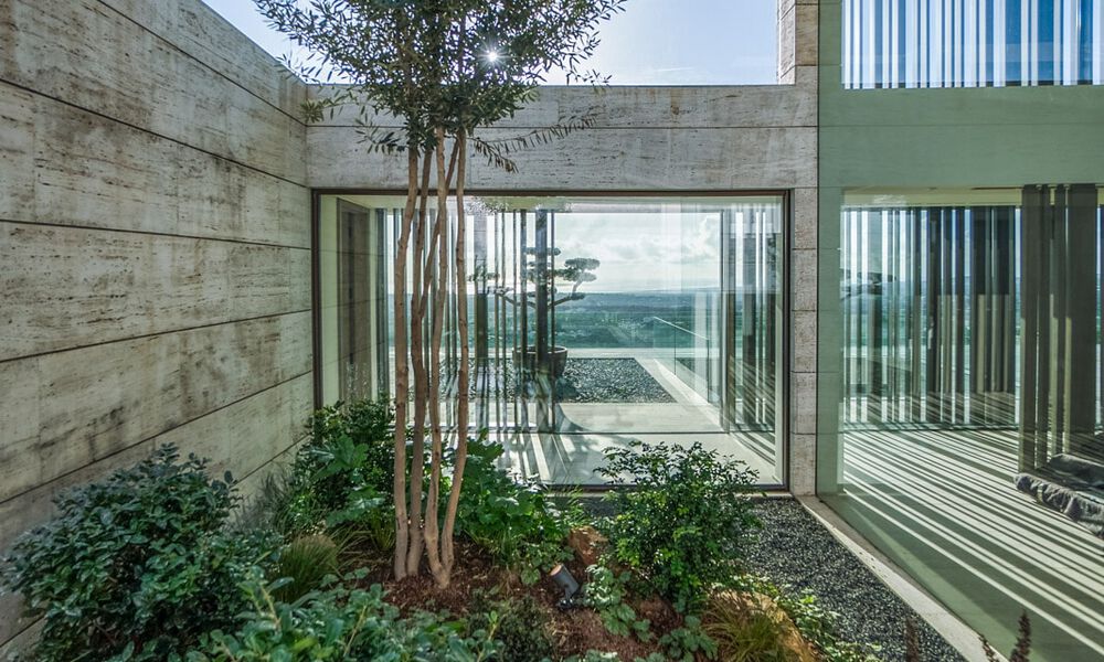 Villa neuve de luxe à vendre avec vue sur la mer, dans un quartier résidentiel sécurisé et surveillé 24/7 à Sotogrande, Costa del Sol 785659