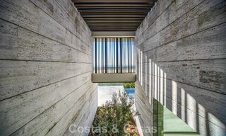 Villa neuve de luxe à vendre avec vue sur la mer, dans un quartier résidentiel sécurisé et surveillé 24/7 à Sotogrande, Costa del Sol 785662 