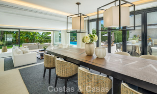 Superbe villa en première ligne de golf à vendre au cœur de Nueva Andalucia, Marbella 785626 