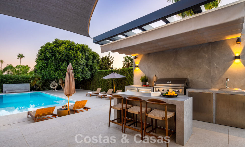 Superbe villa en première ligne de golf à vendre au cœur de Nueva Andalucia, Marbella 785634